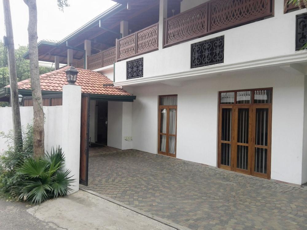 Liyya Residence Kandy Exterior foto