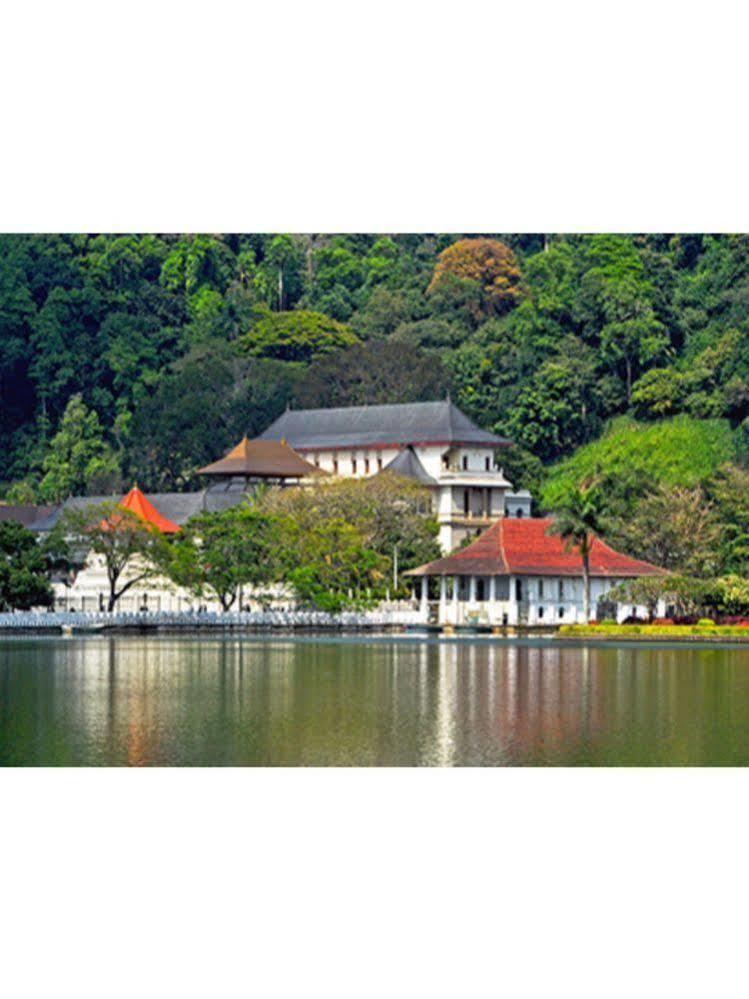 Liyya Residence Kandy Exterior foto